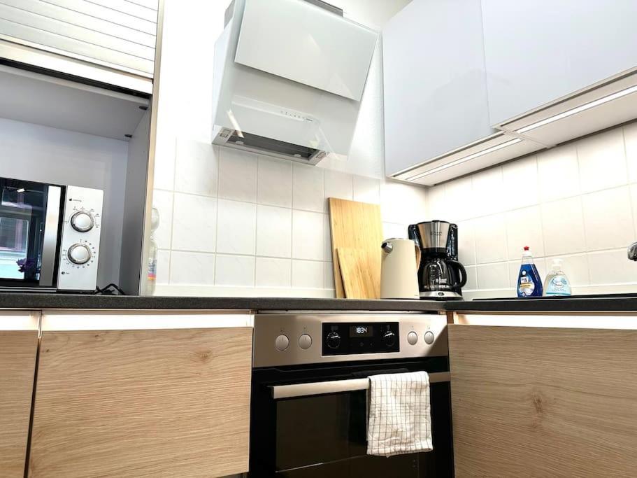 Modern Eingerichtete Wohnung Im Stadtzentrum Zittau Kostenloser Parkplatz Exteriör bild